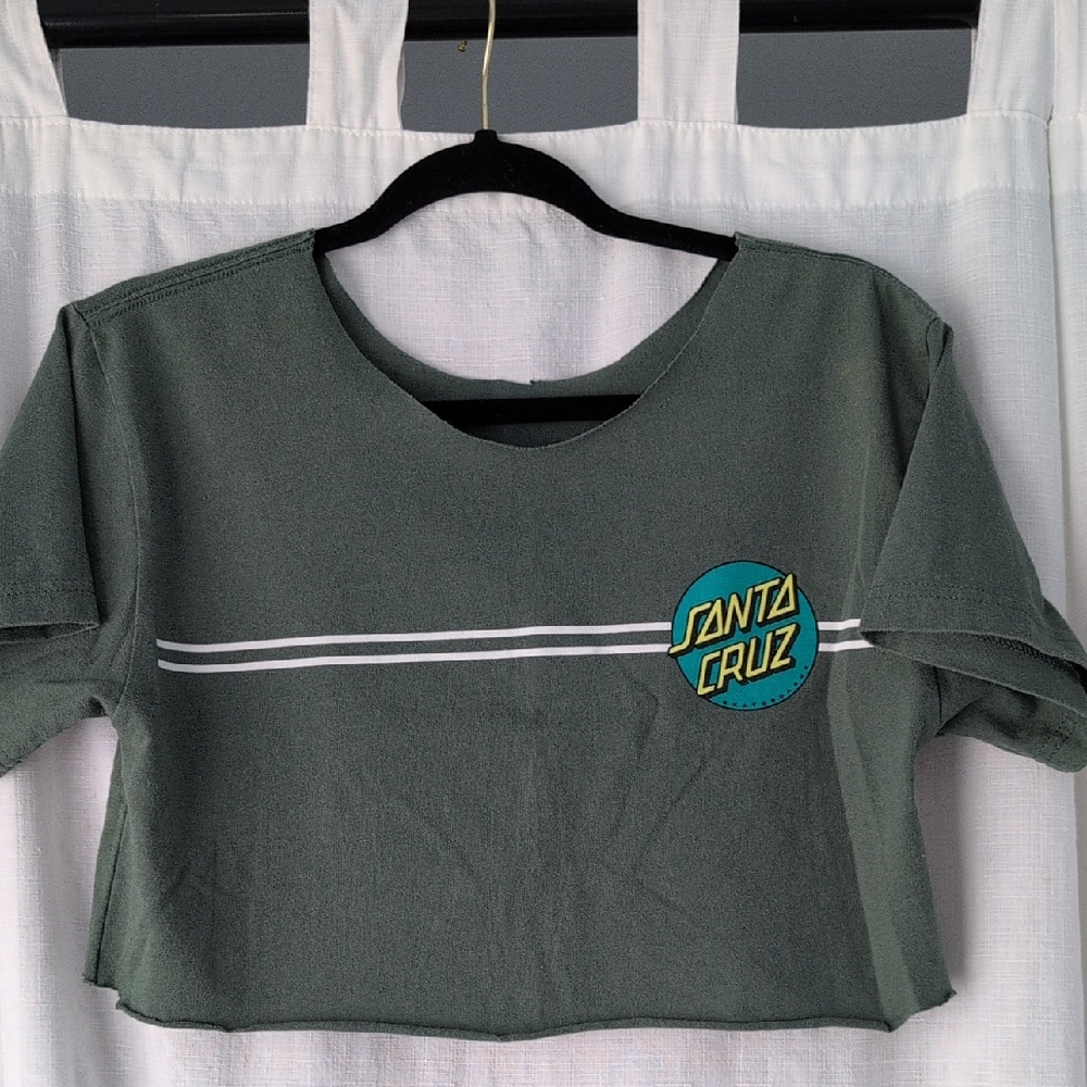 Santa Cruz Skateboards Green Crop Top